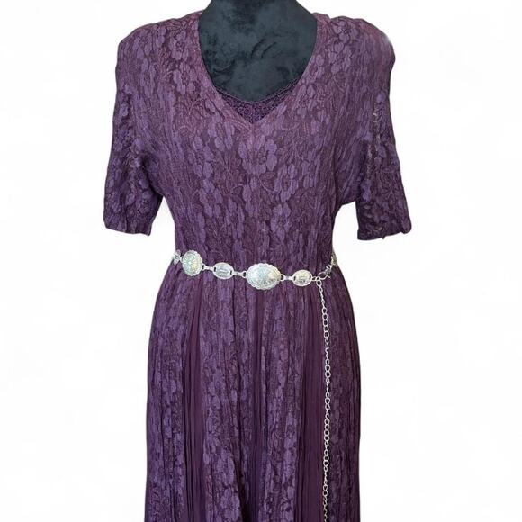 Nostalgia Purple Crinkle Lace Maxi Dress M Women’s M/L - Picture 2 of 8